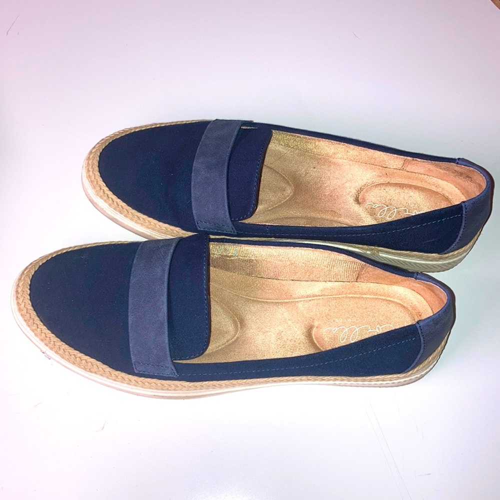 Abella Navy Blue Flats